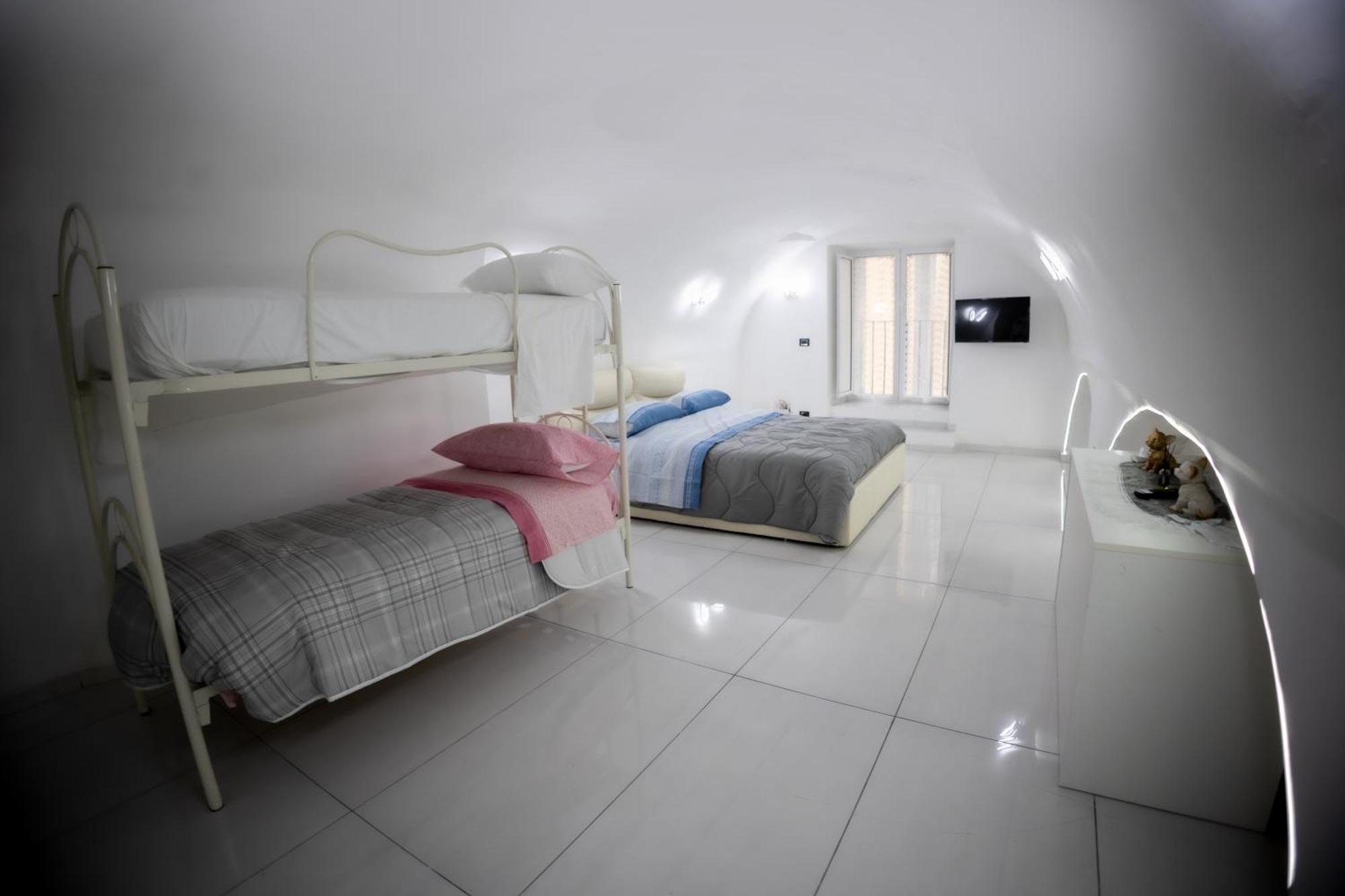Royal Spaccanapoli Apartment Ngoại thất bức ảnh